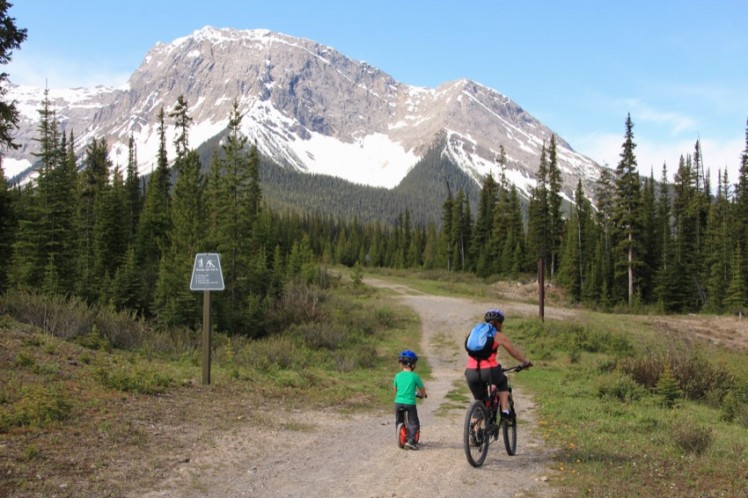 Kananaskis deals bike trails